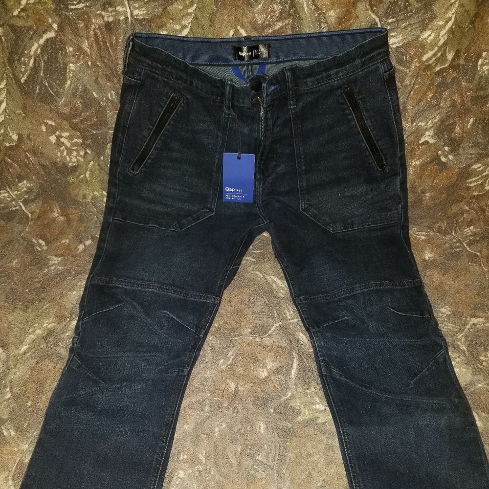 Brand New Gap Jeans sz 33x32